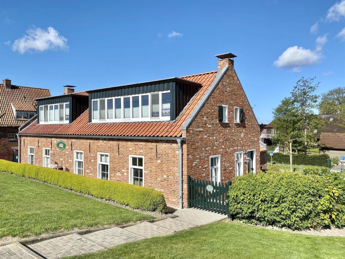Oltmanns Ferienhaus Bummert Am Hafen Greetsiel Buitenkant foto