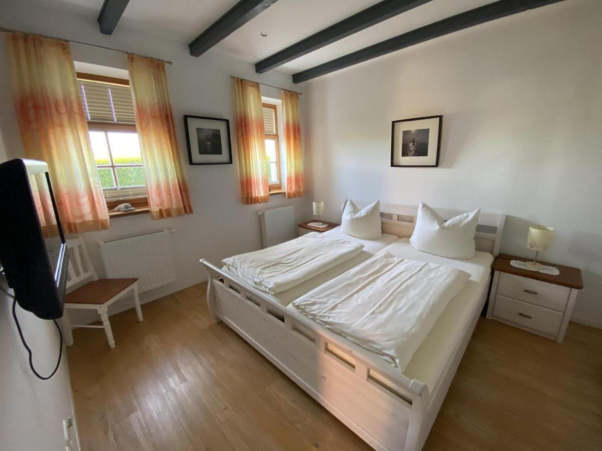 Oltmanns Ferienhaus Bummert Am Hafen Greetsiel Buitenkant foto