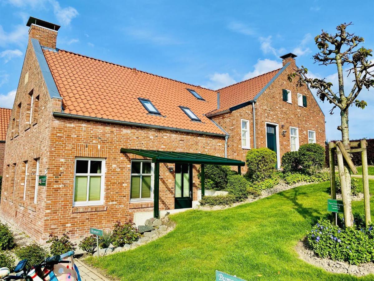 Oltmanns Ferienhaus Bummert Am Hafen Greetsiel Buitenkant foto