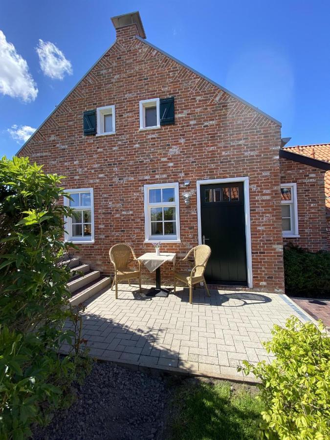 Oltmanns Ferienhaus Bummert Am Hafen Greetsiel Buitenkant foto