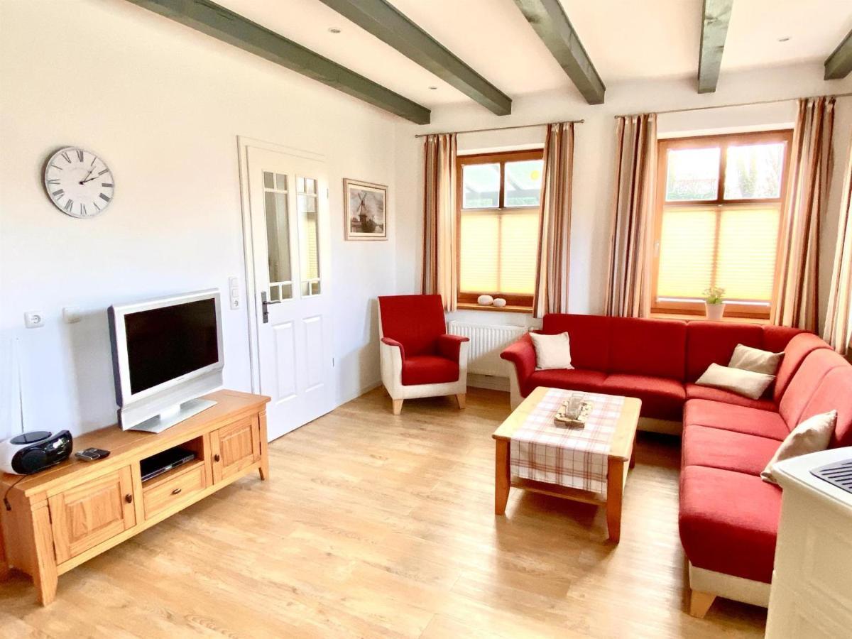 Oltmanns Ferienhaus Bummert Am Hafen Greetsiel Buitenkant foto
