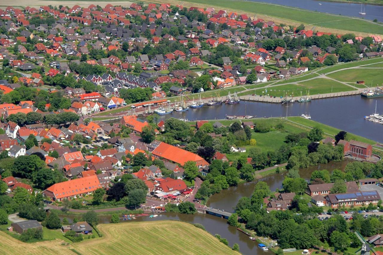 Oltmanns Ferienhaus Bummert Am Hafen Greetsiel Buitenkant foto