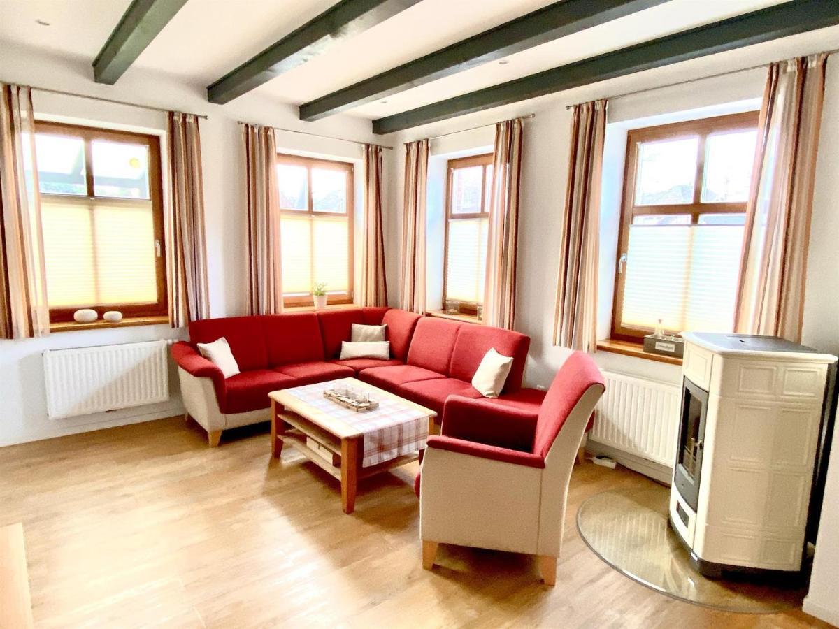 Oltmanns Ferienhaus Bummert Am Hafen Greetsiel Buitenkant foto