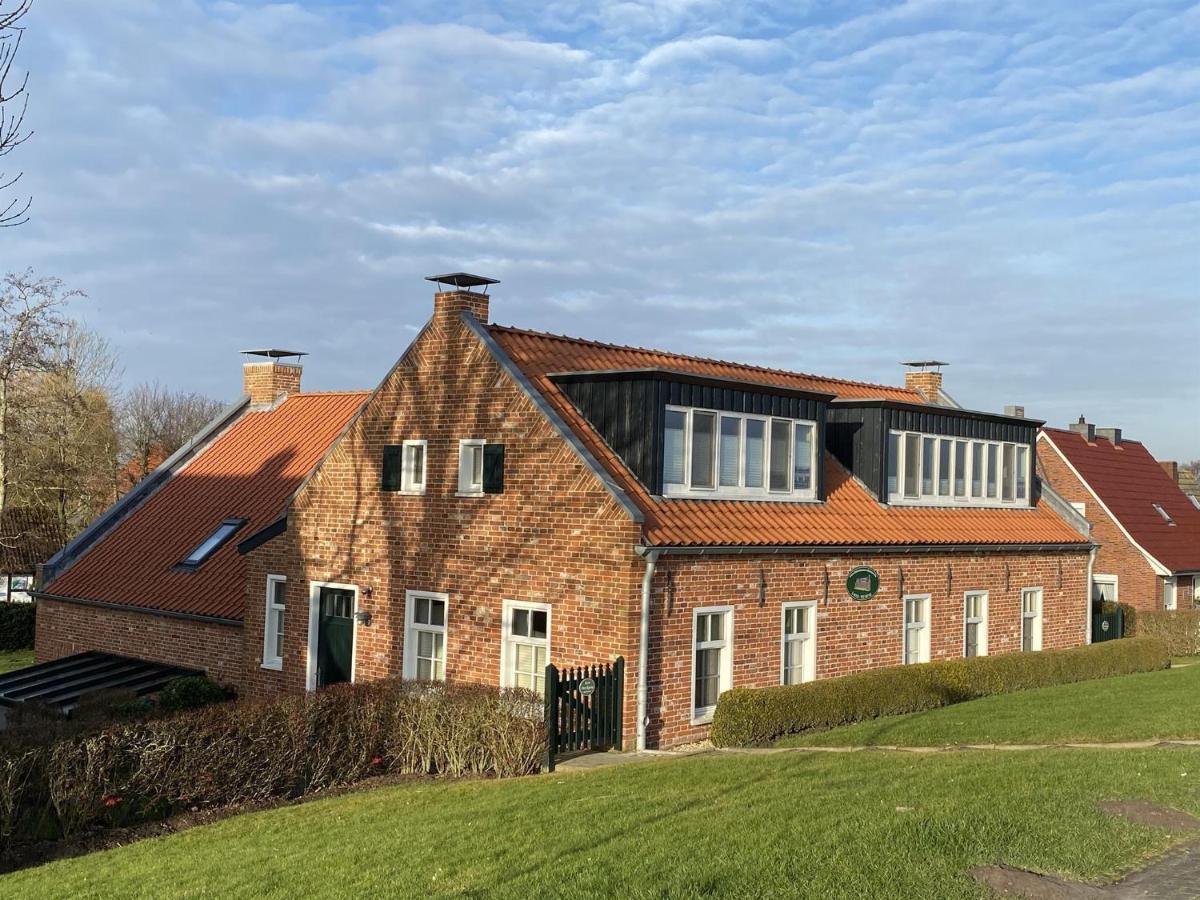 Oltmanns Ferienhaus Bummert Am Hafen Greetsiel Buitenkant foto