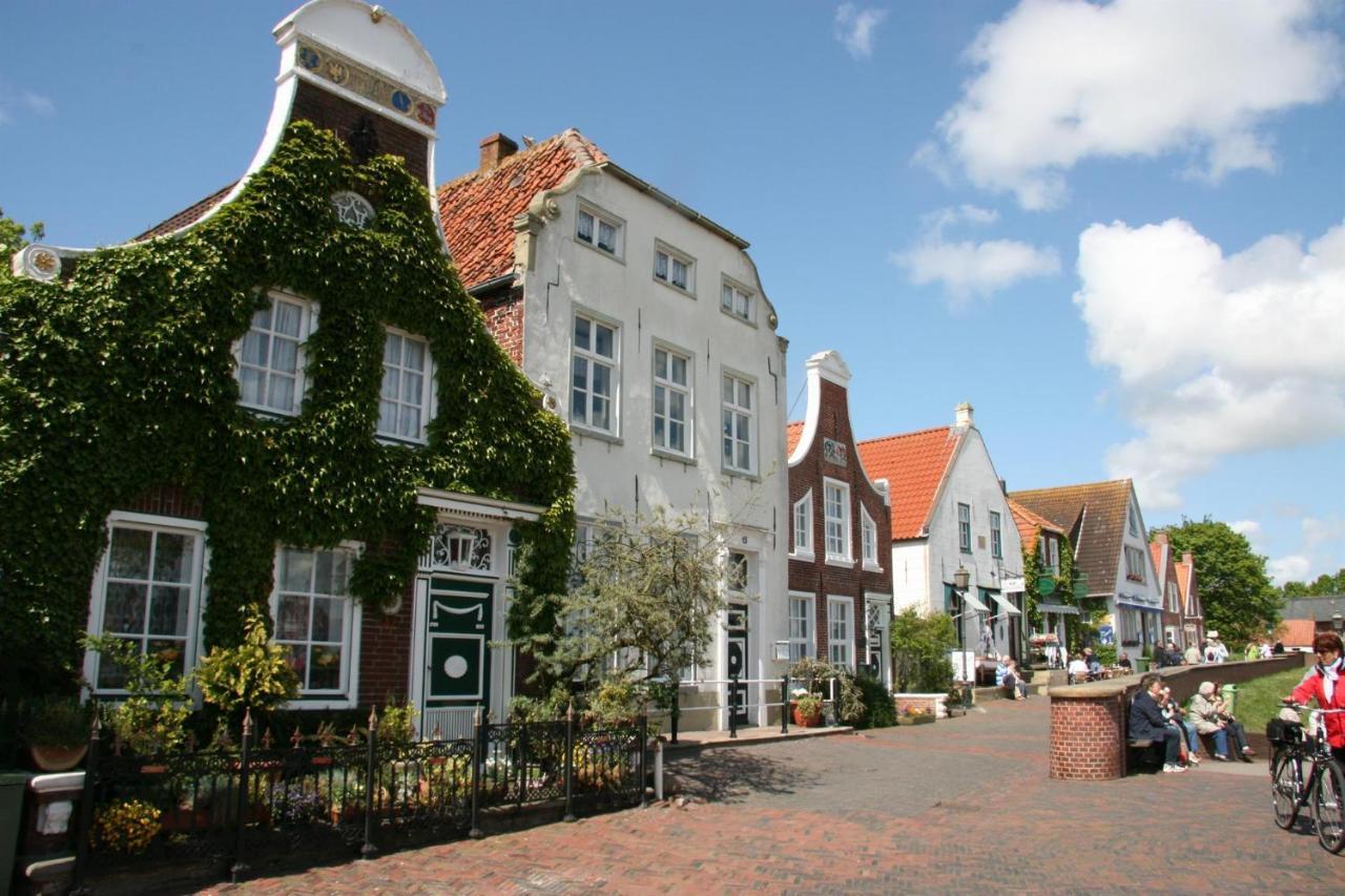 Oltmanns Ferienhaus Bummert Am Hafen Greetsiel Buitenkant foto