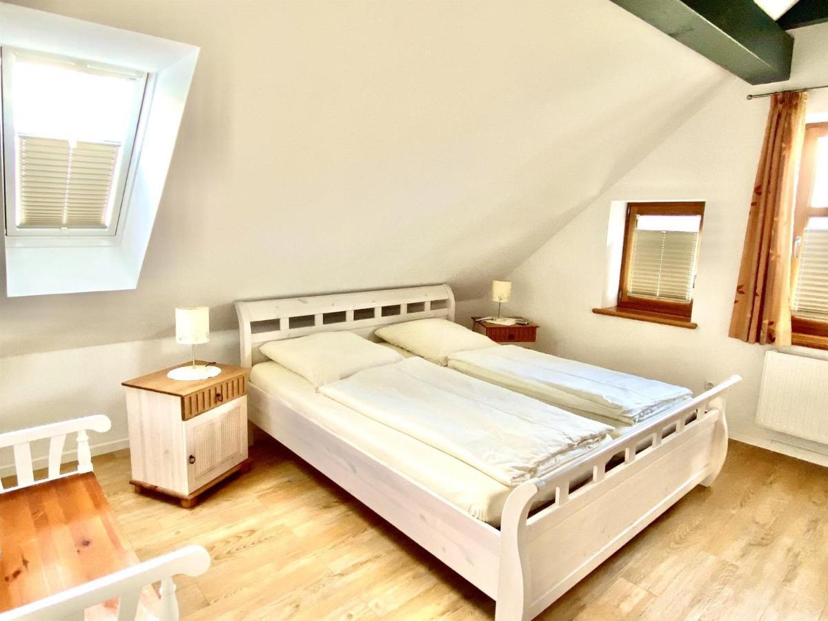 Oltmanns Ferienhaus Bummert Am Hafen Greetsiel Buitenkant foto