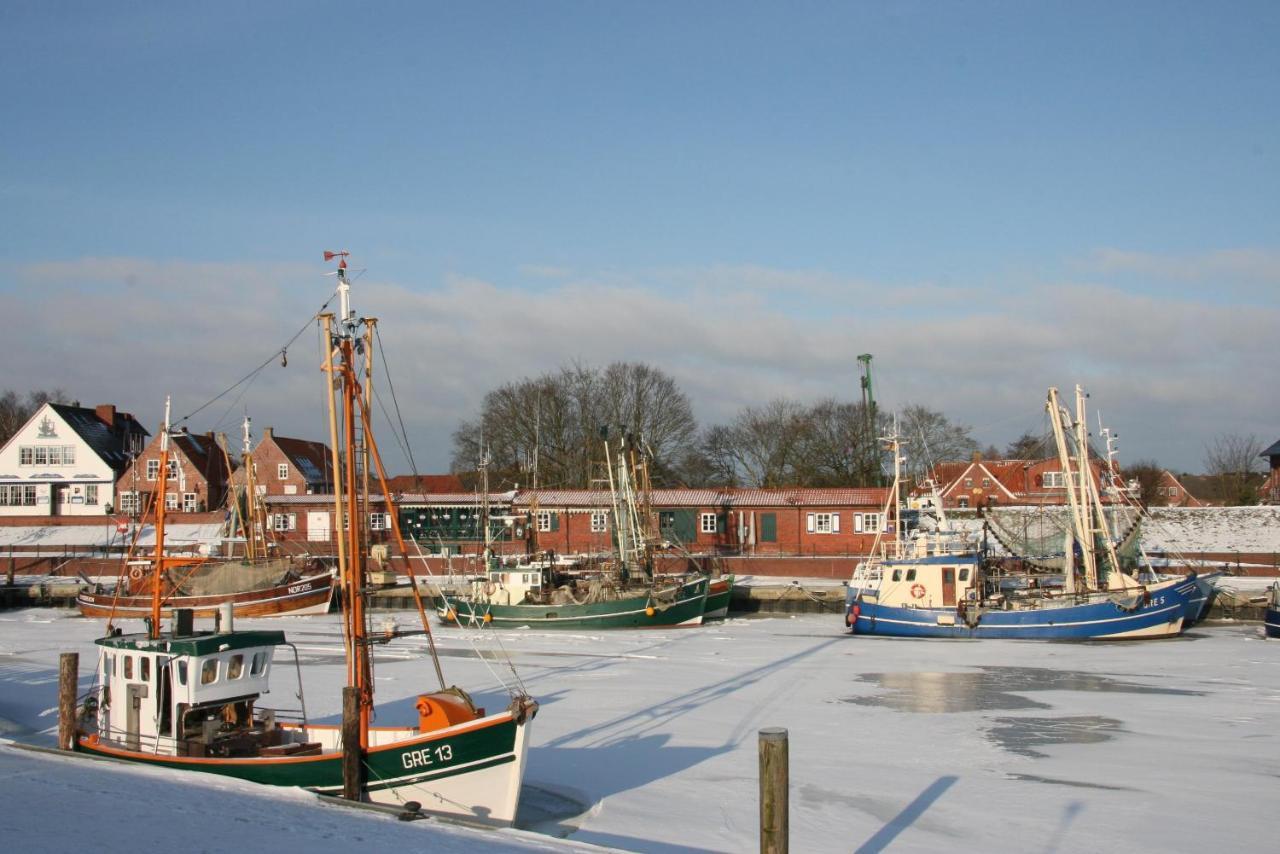 Oltmanns Ferienhaus Bummert Am Hafen Greetsiel Buitenkant foto